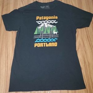 Patagonia Portland T-shirt Organic Cotton Men's Size Large Slim Fit Black